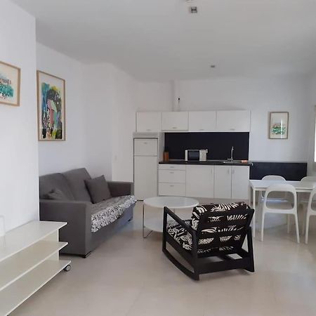 Cosy Flat / Literally At The Foot Of Alhambra Apartment Гранада Екстериор снимка